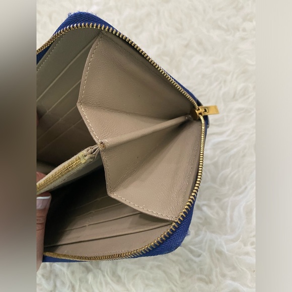 CELINE Drummed Large Zip Around Multifunction Wallet Indigo - Picture 7 of 13